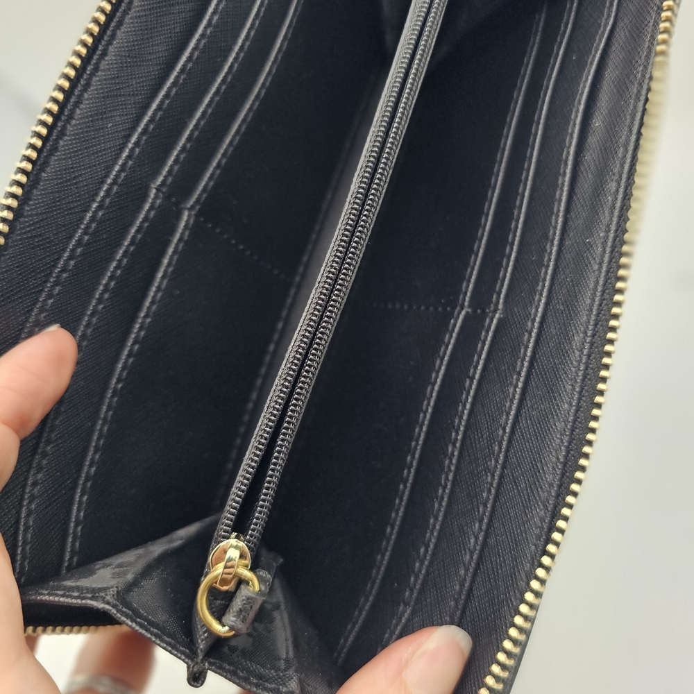 Karl Lagerfeld Black Wallet - Picture 3 of 7